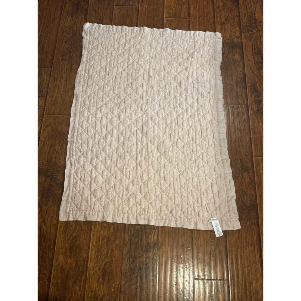 Pottery Barn Kids Toddler Quilt Light Pink 100% Linen Diamond Quilted 36x50